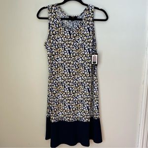 Floral Shift Dress Medium